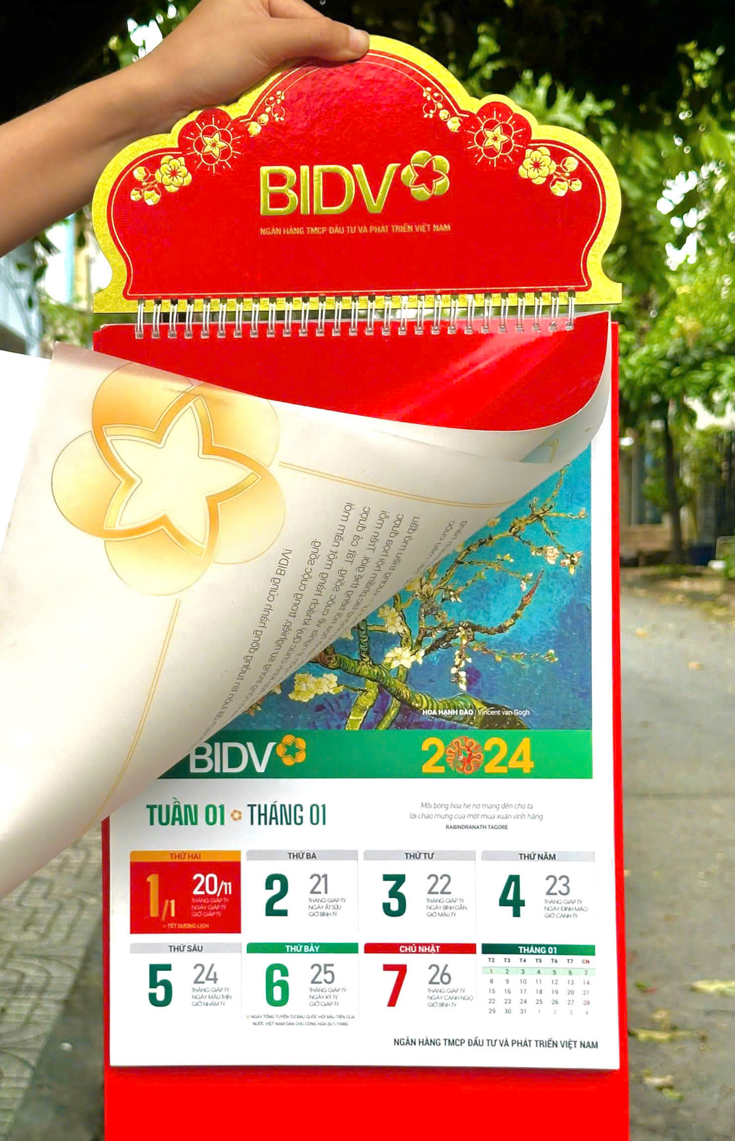 Mẫu lịch bloc siêu đại BIDV 