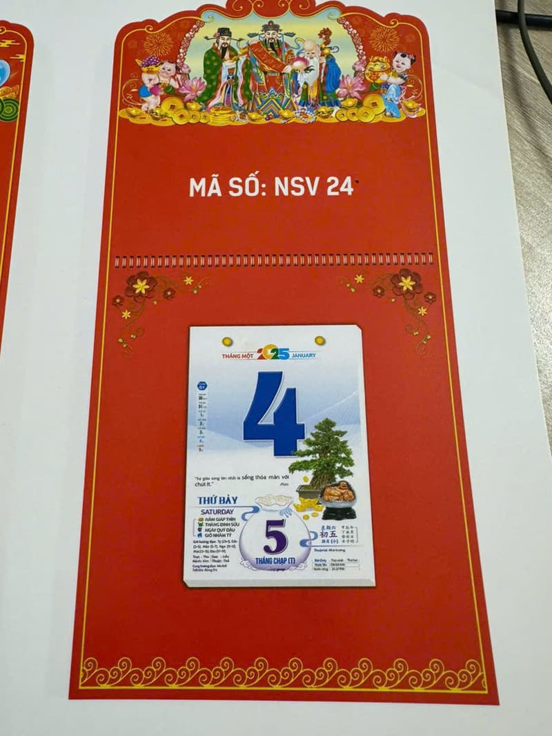 Mẫu lịch bloc lò xo 